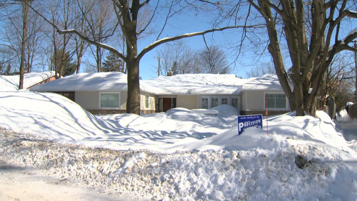 The Ottawa property currently owned by retired Canadian general Andrew Leslie (Feb. 17, 2014).