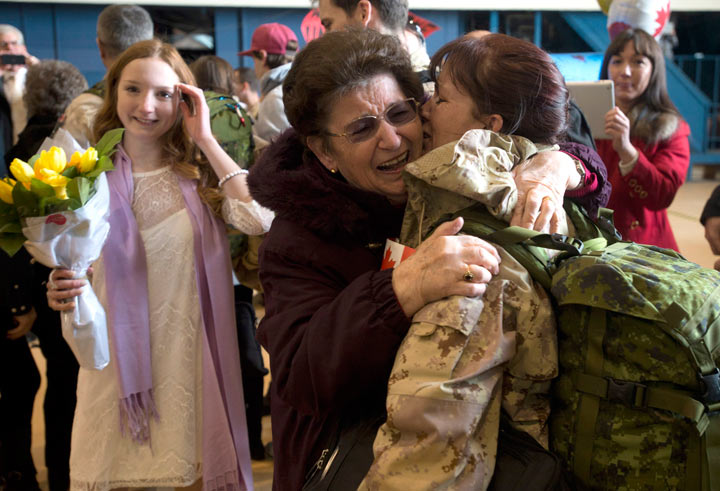 Afghan soldiers home