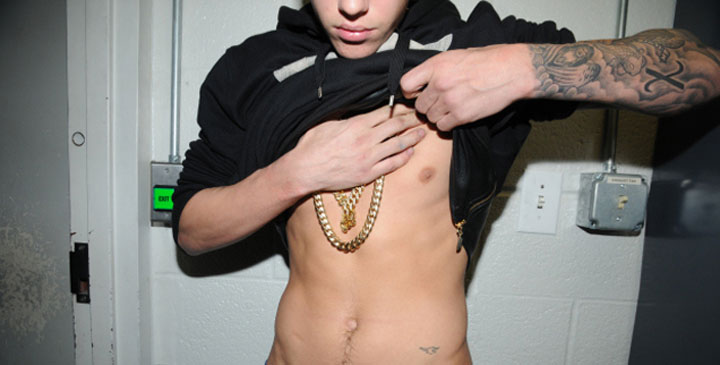 Justin Bieber torso