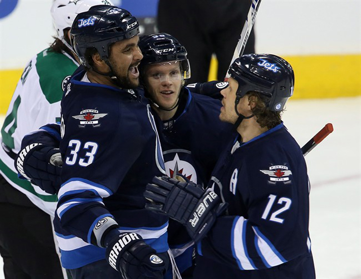 Byfuglien scores two to lead Jets over Stars - Winnipeg