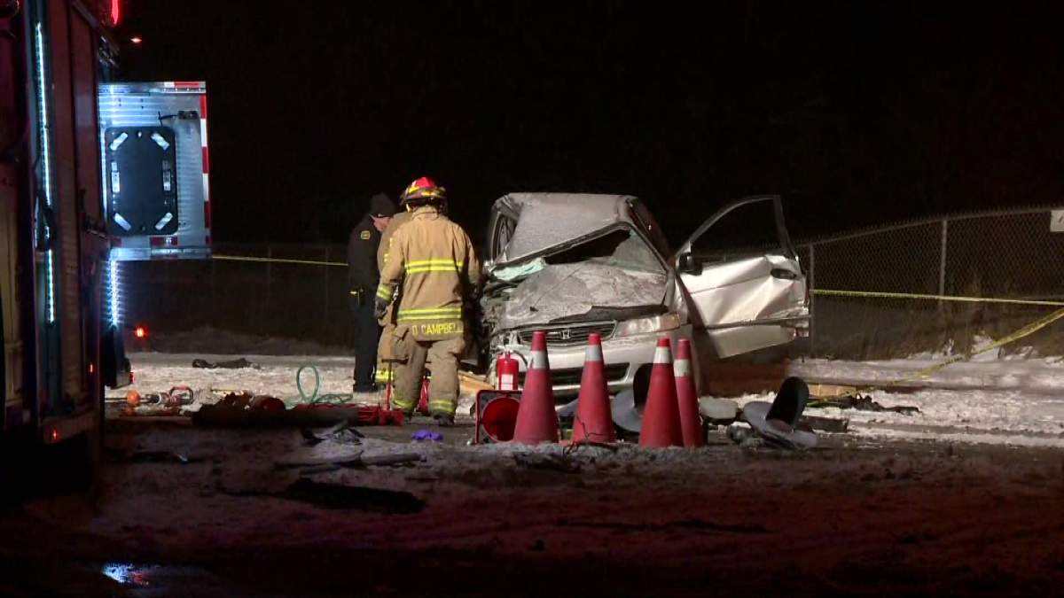 Van crashes into train, man in critical condition - Calgary | Globalnews.ca