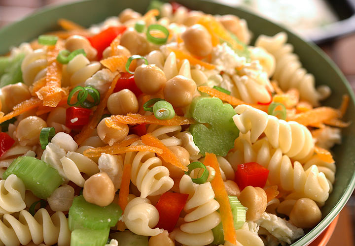 Healthy lunch recipe: Chickpea pasta salad - image