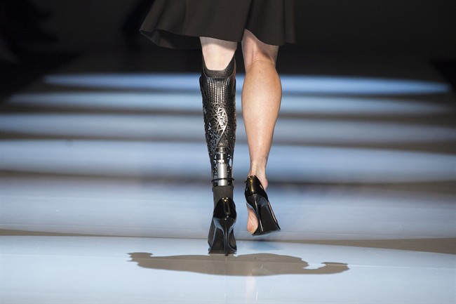 Model who lost her leg has a prosthetic limb made out of a vintage