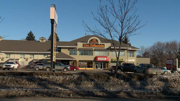 Suspect at large after bear spray incident at a Saskatoon business early Sunday morning.