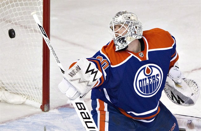 Scrivens signs two-year deal with Oilers - image