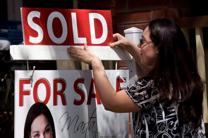 What Wednesday’s interest rate hike means for B.C.’s housing market