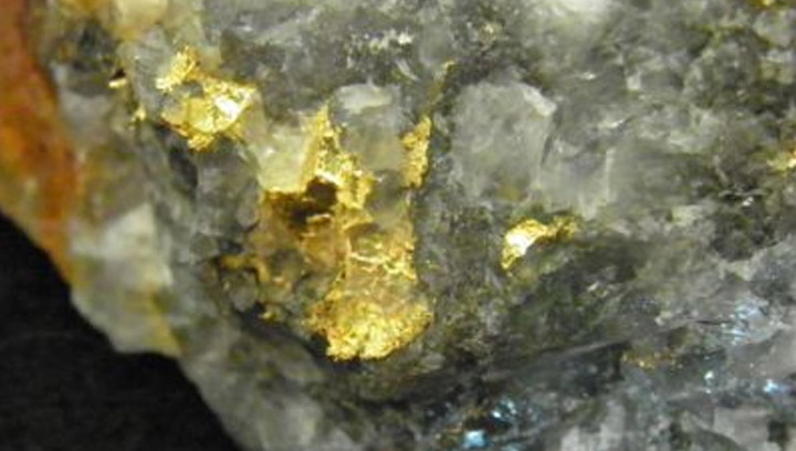 Bonanza grade gold sample from Golden Band Resources Komis deposit. The company reported its biggest quarterly loss since starting operations in Saskatchewan.