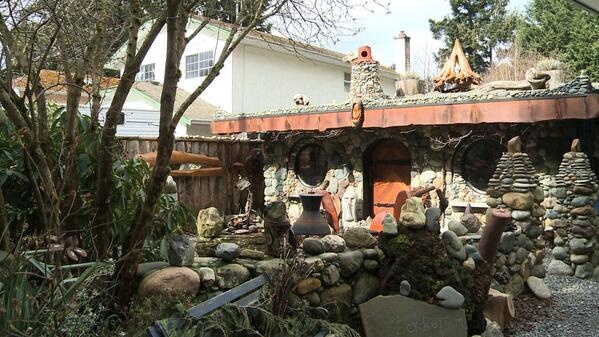 WATCH: Vancouver Island man builds a Hobbit house - image