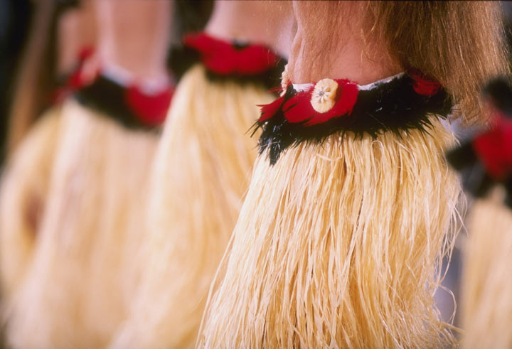 Hula dancers