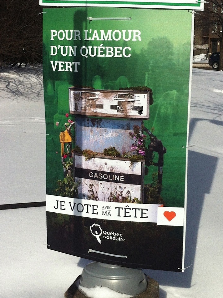 An example of Quebec Solidaire's issue poster.