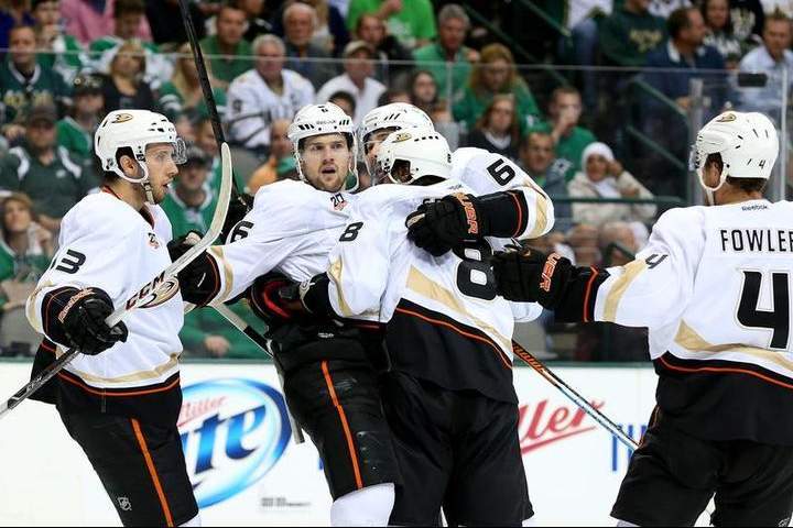 Anaheim Ducks v Dallas Stars - Game Six