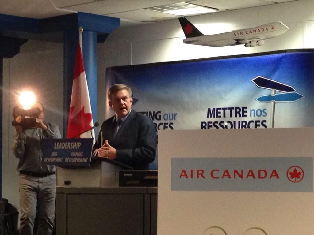 NB Premier David Alward announces 50 new call centre jobs at Air Canada in Saint John.