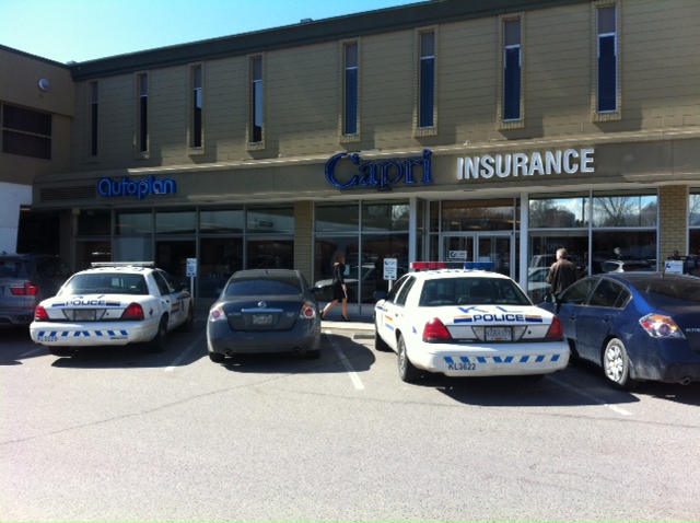 A lone gunman robbed a clerk at Capri Insurance on Gordon Avenue in Kelowna Tuesday just before noon. 