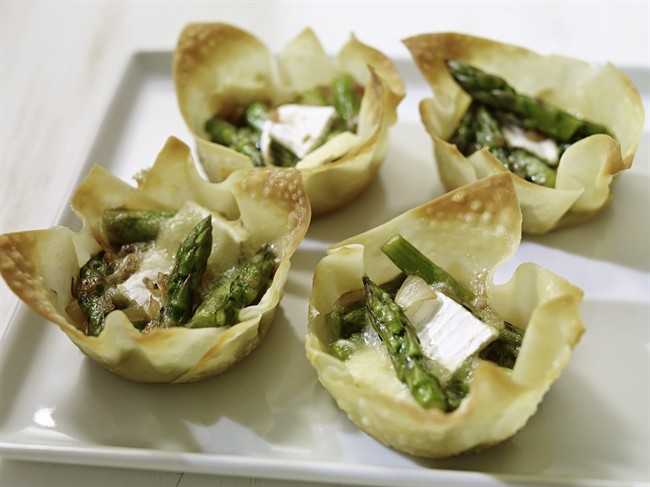 Recipe: Asparagus and brie wonton tartlets