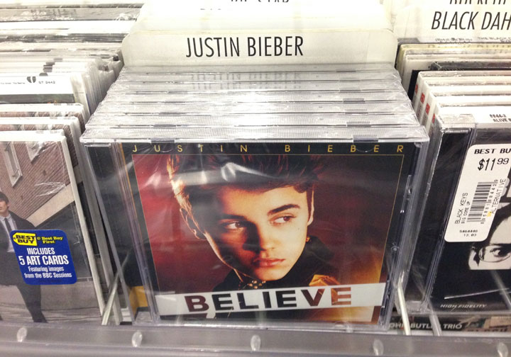 Artist plants thousands of fake Justin Bieber albums in L.A.