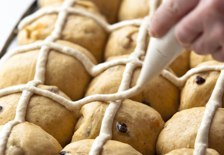 Recipe for Hot Crossed Buns