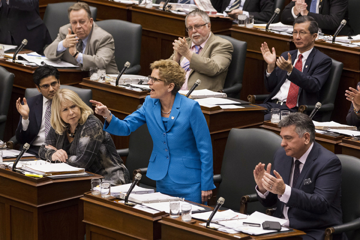 Premier Kathleen Wynne's office refuses to release a notice of libel they say was sent to Progressive Conservative Leader Tim Hudak on Friday night.