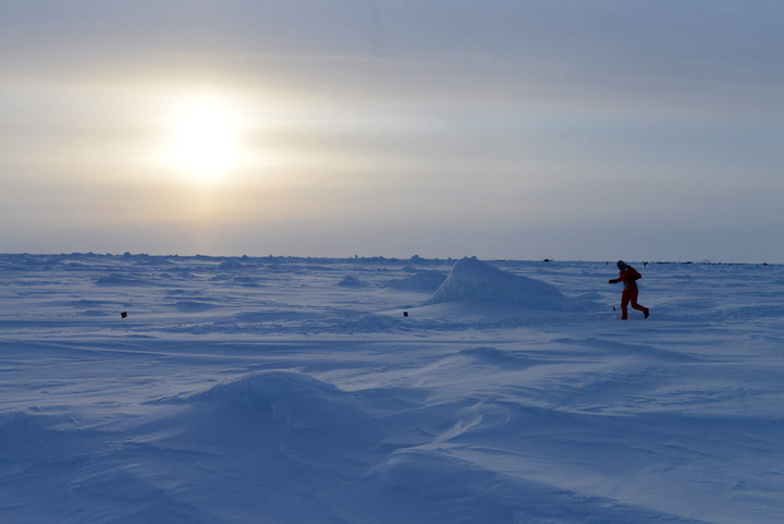 Expedition team reaches North Pole, raising funds for military mental health support