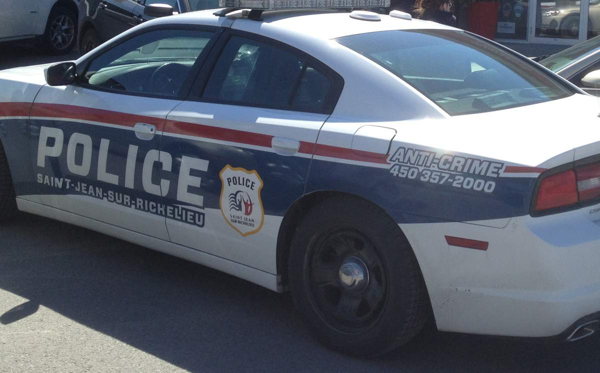 Police on the scene in Saint-Jean-sur-Richelieu.