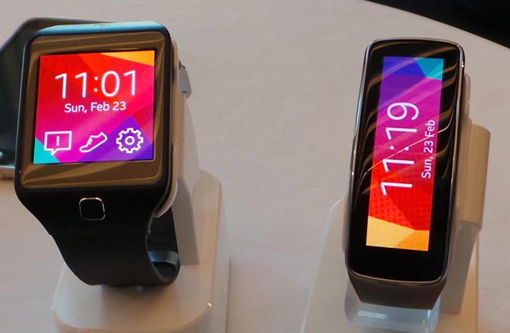 Samsung Gear 2 Neo left and Fit