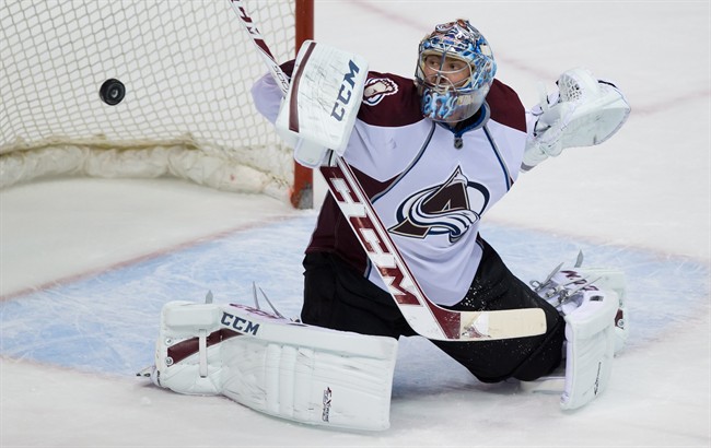 Canucks fall to Avalanche 4-2 - image