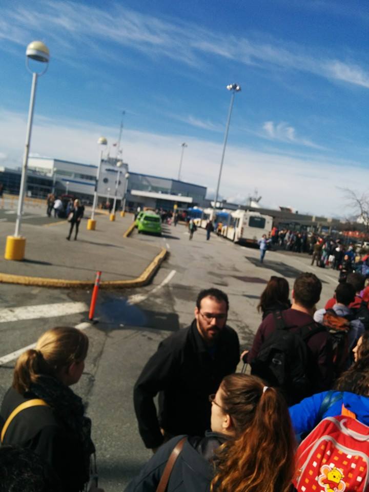 Busy long weekend in B.C. already at borders, ferries - image