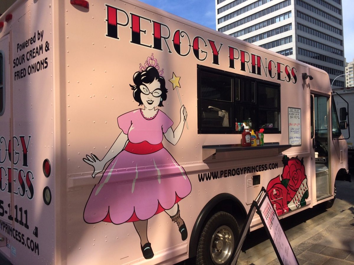 Edmonton’s food truck scene sizzles Edmonton Globalnews.ca