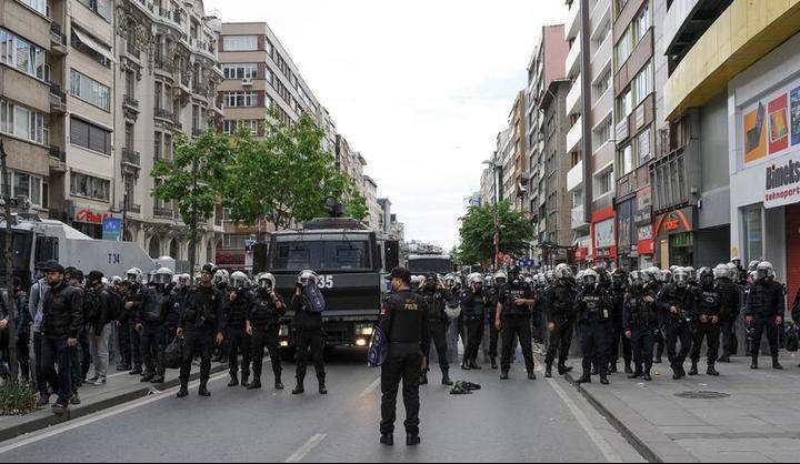 Government Lock Down In Istanbul Hopes To Control May Day Demonstrations