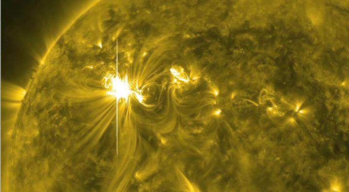 Powerful solar flare captured by four space telescopes