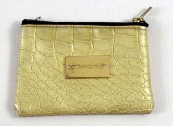 The gold-coloured pouch in which Justin Bieber’s items were reportedly found.