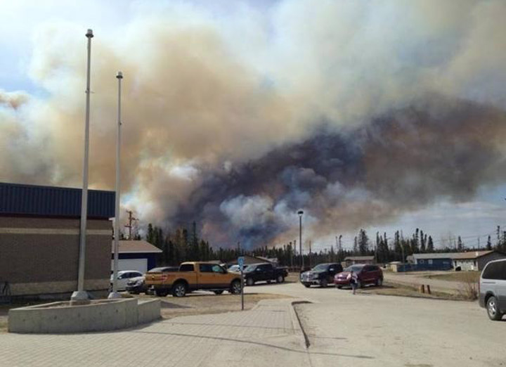 Remaining residents evacuated from northern Saskatchewan community due to forest fire.