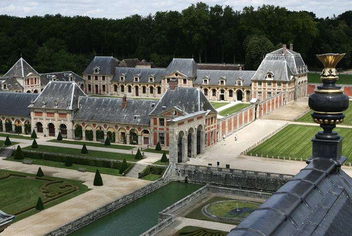 The Vaux-le-Vicomte castle is seen on June 21, 2007 in Maincy, south of Paris, France. American actress Eva Longoria and French-born basketball star Tony Parker celebrated their wedding on July 7, 2007.