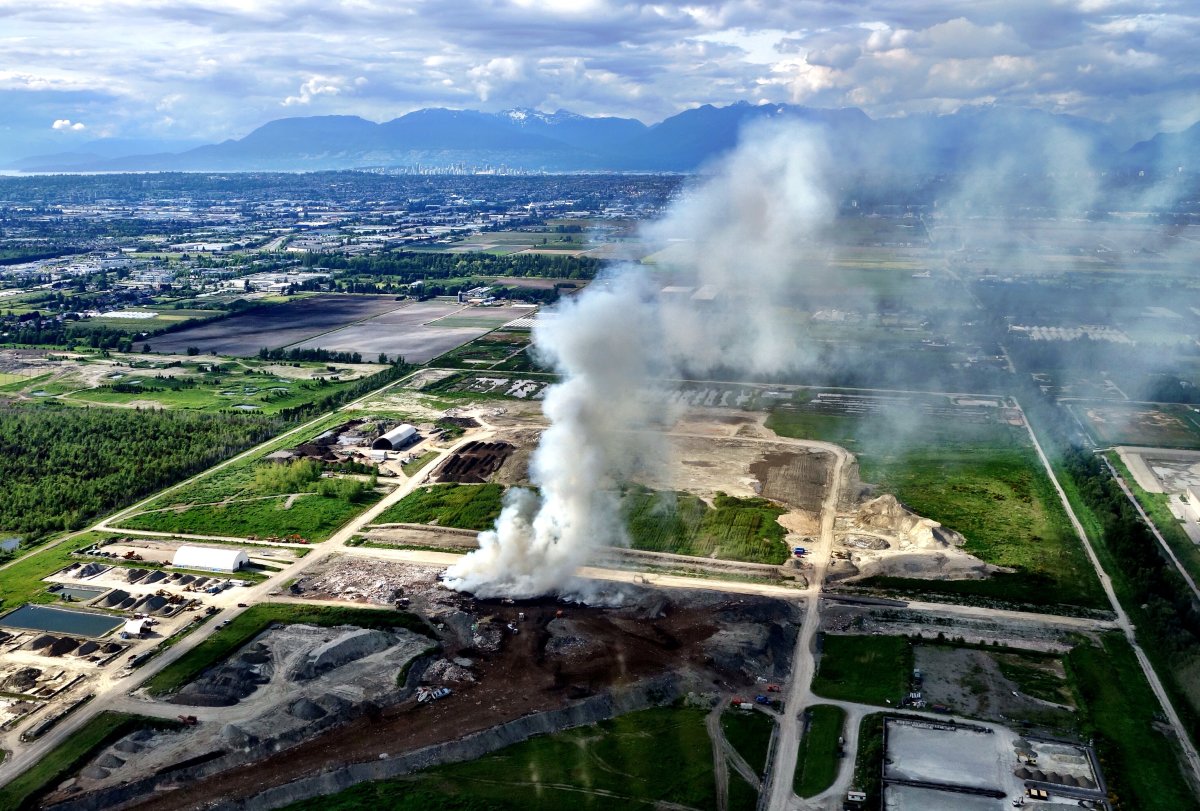 Images of a landfill fire in Richmond from the Global News helicopter. 
