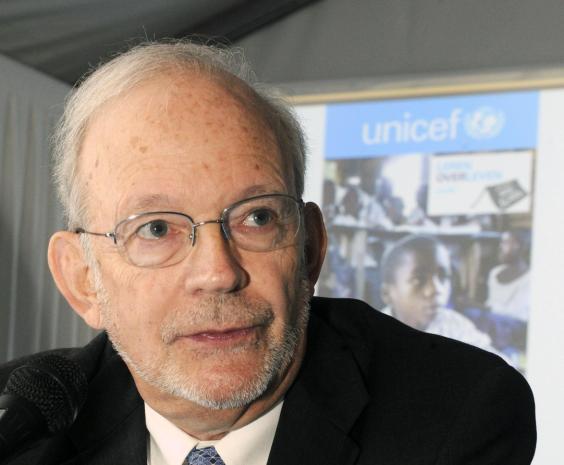 UNICEF chief Anthony Lake says he wants to discuss child protection issues with Canadian officials at Stephen Harper's conference on maternal, newborn and child health, which opens today.
