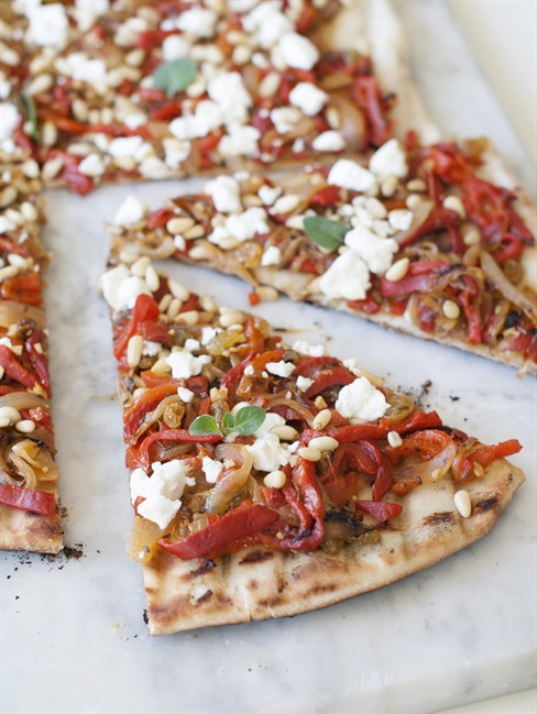 A grilled pizza for when you have too many onions