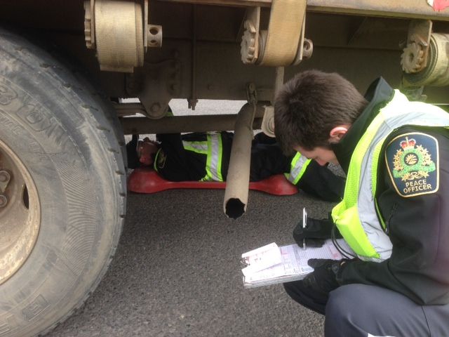 Edmonton Police Launch Commercial Vehicle Inspections - Edmonton ...