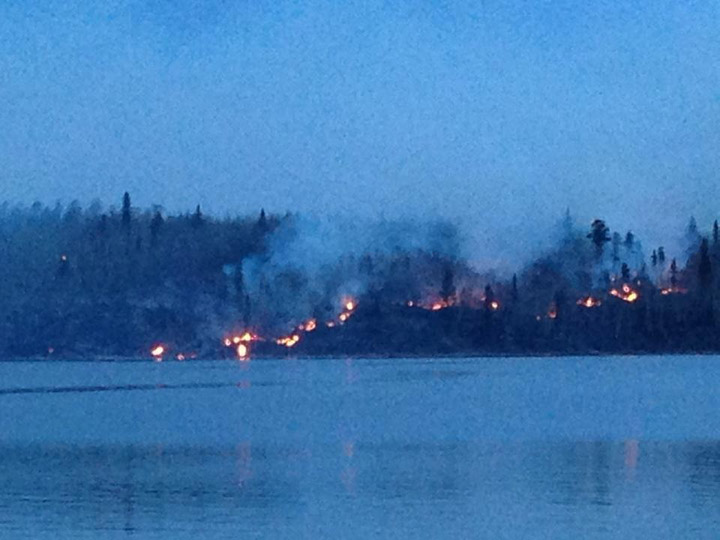 Remaining residents evacuated from northern Saskatchewan community due to forest fire.