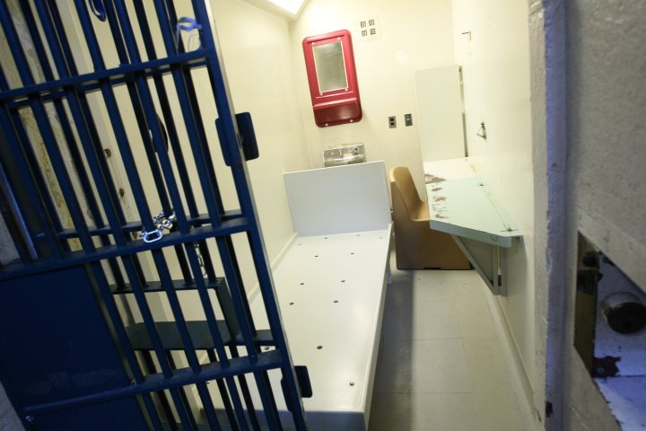 Indigenous inmates testing positive for COVID-19 at higher rates in federal prisons