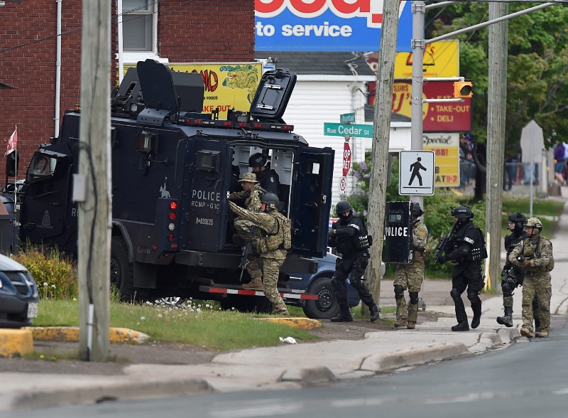 In Photos Moncton Shooting Leads To Massive Manhunt Globalnewsca 