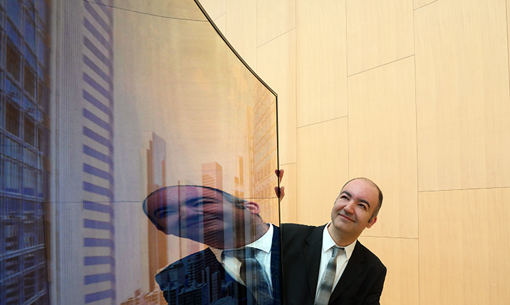 Neuroscientist and curve design expert Dr Oshin Vartanian believes curves make people feel better