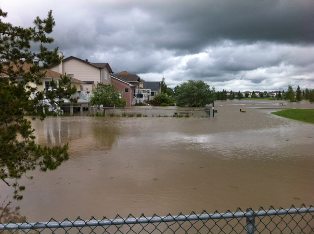 Flooding in High River. Photo courtesy of Ray Pittman.