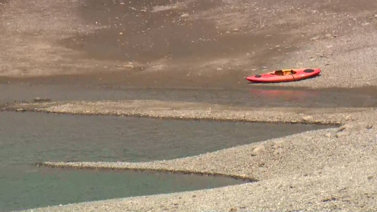 Searchers looking for a missing kayaker have found his kayak and life jacket.