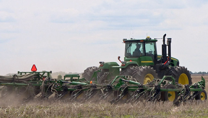 Sask. producers wrap up seeding operations, head into crop dusting