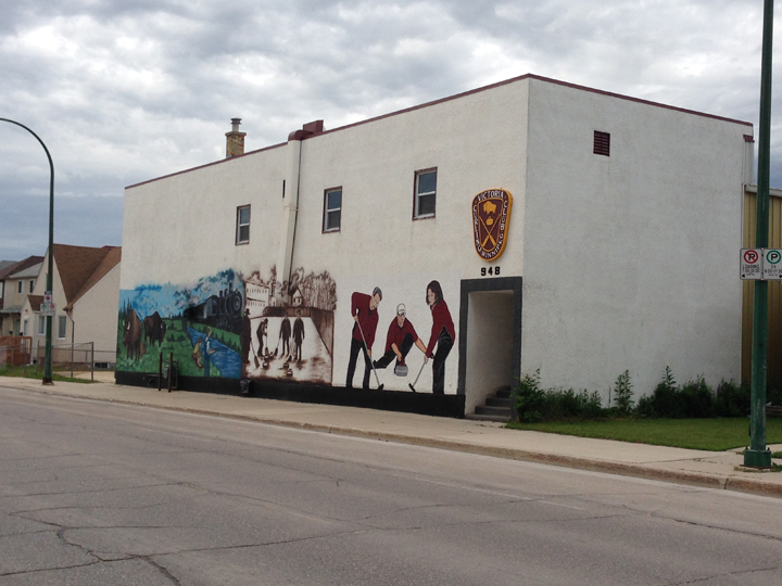 The Victoria Curling Club in Winnipeg is closing after 95 years in operation.