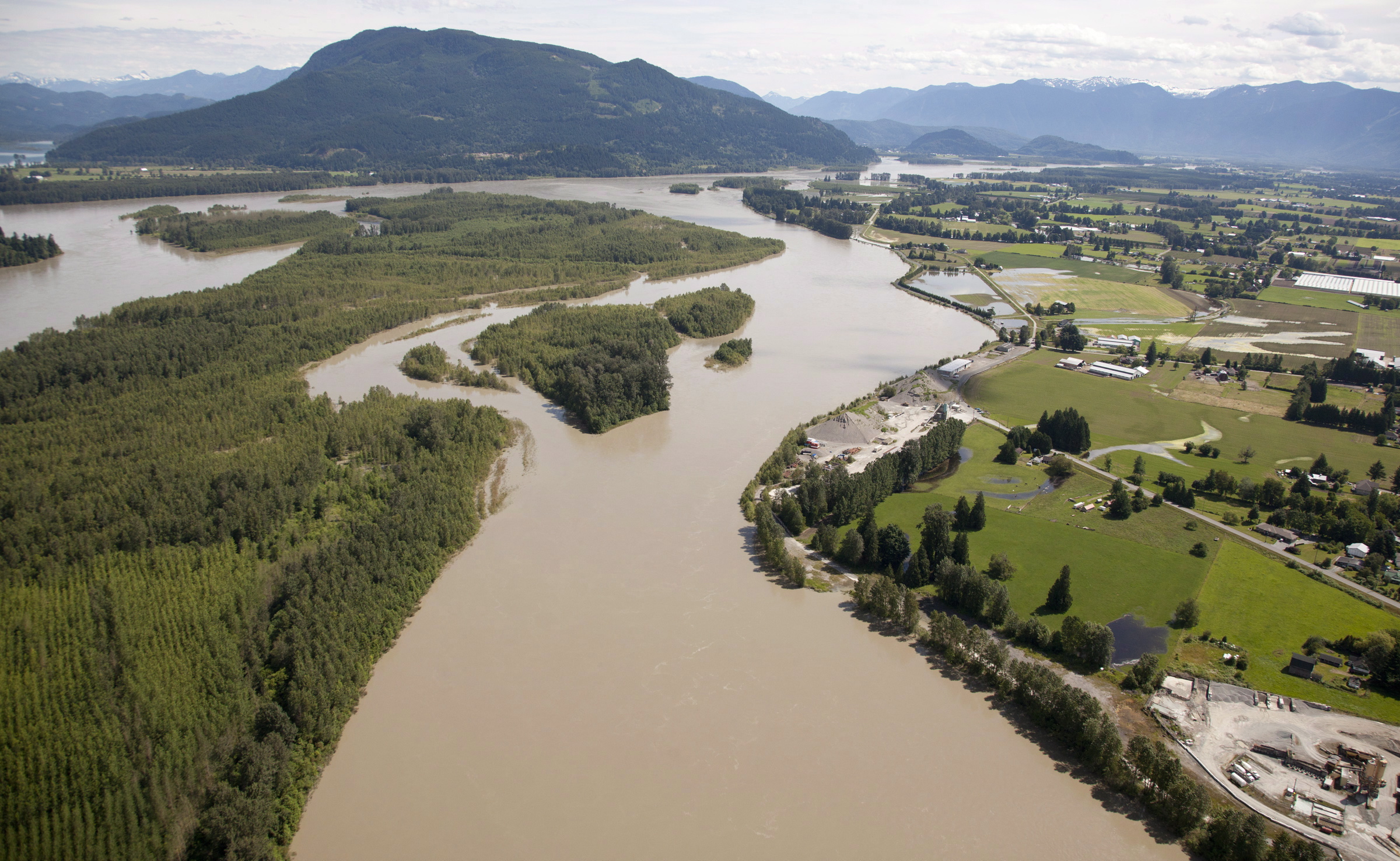 All Eyes On The Fraser River With High Water Levels Set To Match 2012 ...