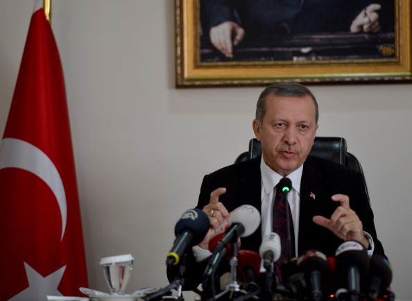 Turkish Prime Minister Recep Tayyip Erdogan makes a press statement in Soma Municipality, Manisa on 14 May, 2014.