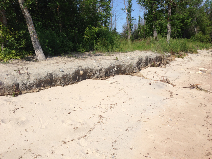 Albert Beach erosion, Lake Winnipeg, Manitoba, Victoria Beach