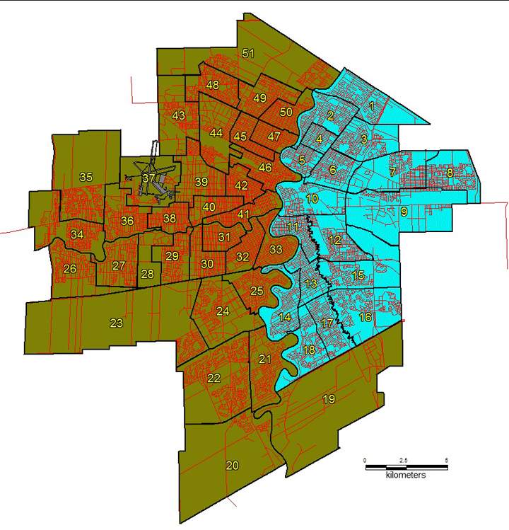 The blue areas in this map of Winnipeg will be sprayed for mosquitoes on Thursday night.