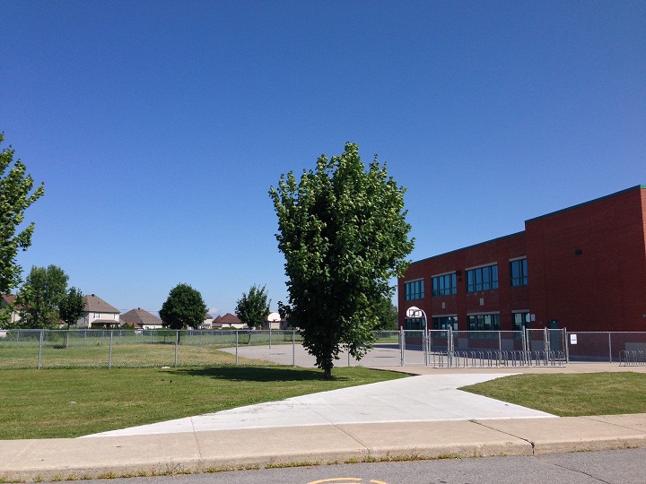 English Elementary School At Centre Of Controversy In Repentigny 