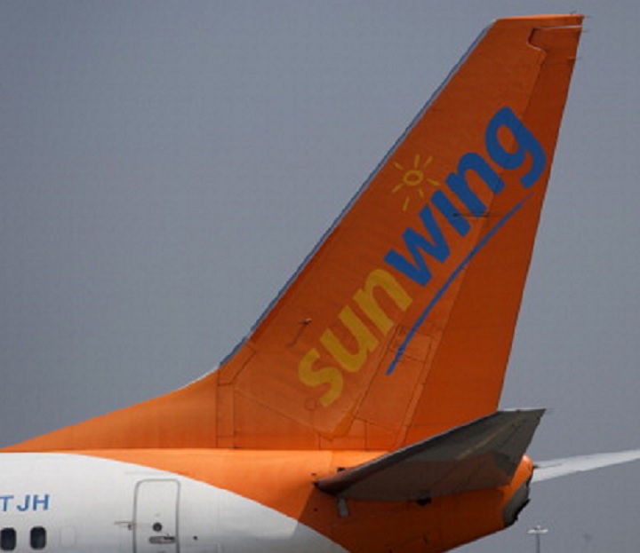 Sunwing damaged baggage online